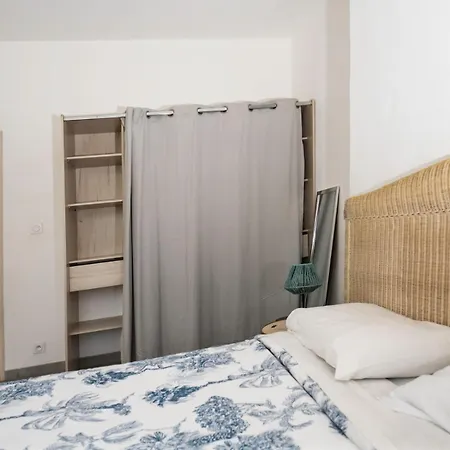 Apartment Air D'antan: Charming 3-star In Center